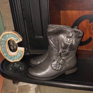 Pure Sole Fur lined Gray Boots